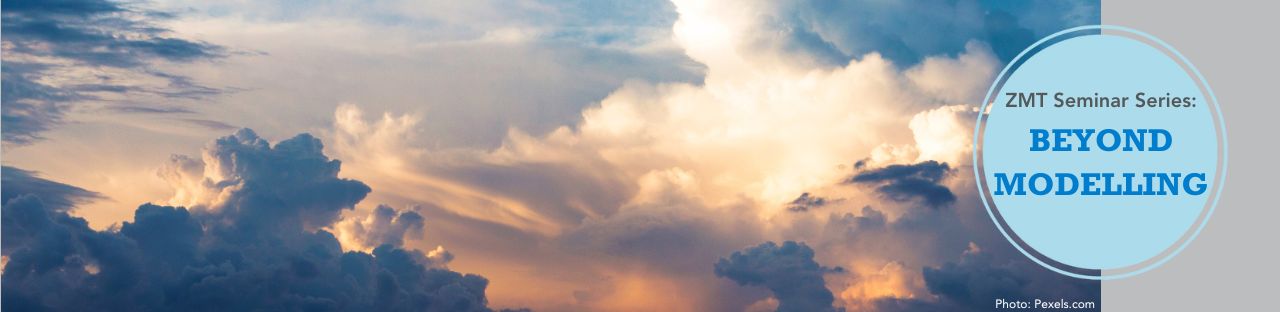 Foto eines Himmels mit Sturmwolken