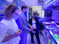 5 Besuch Senatorin Schilling am Leibniz Zentrum fuer Marine Tropenforschung ZMT 28072022 web